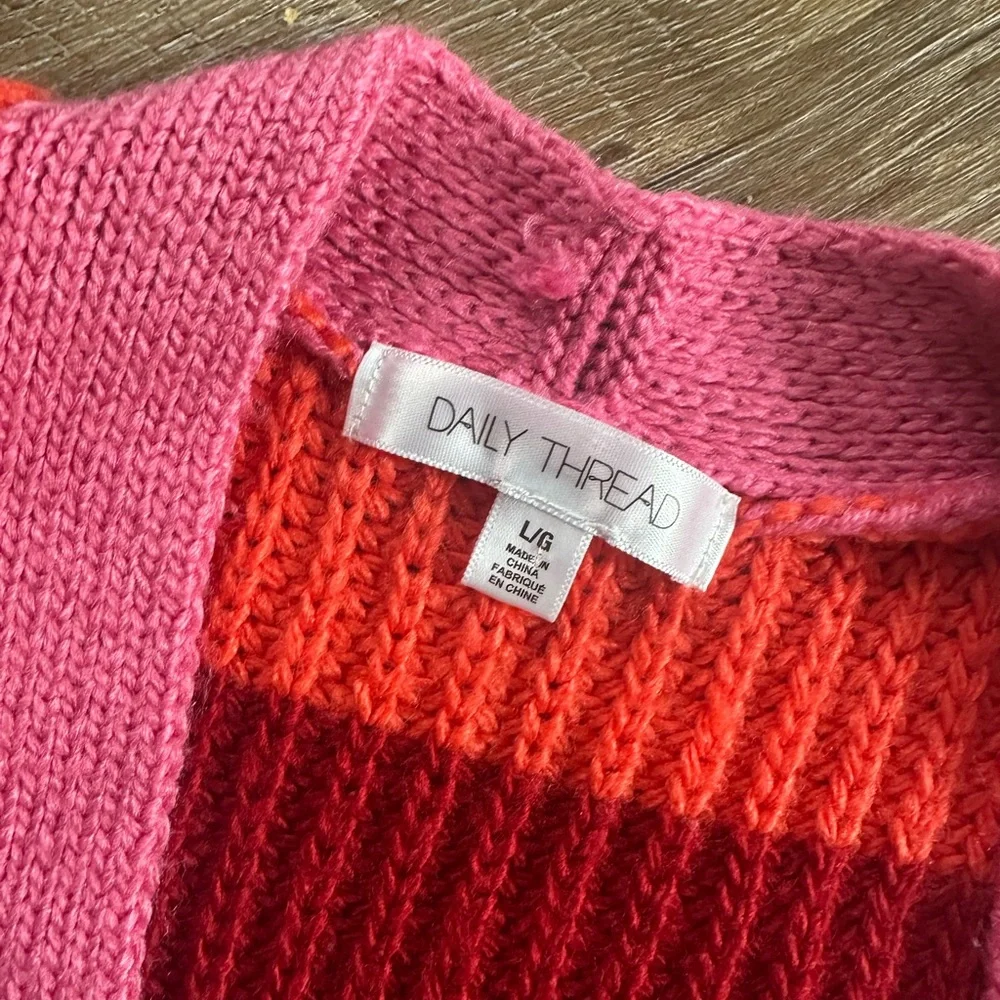 Vibrant Striped Women's Long Cardigan - Picture 5 of 6